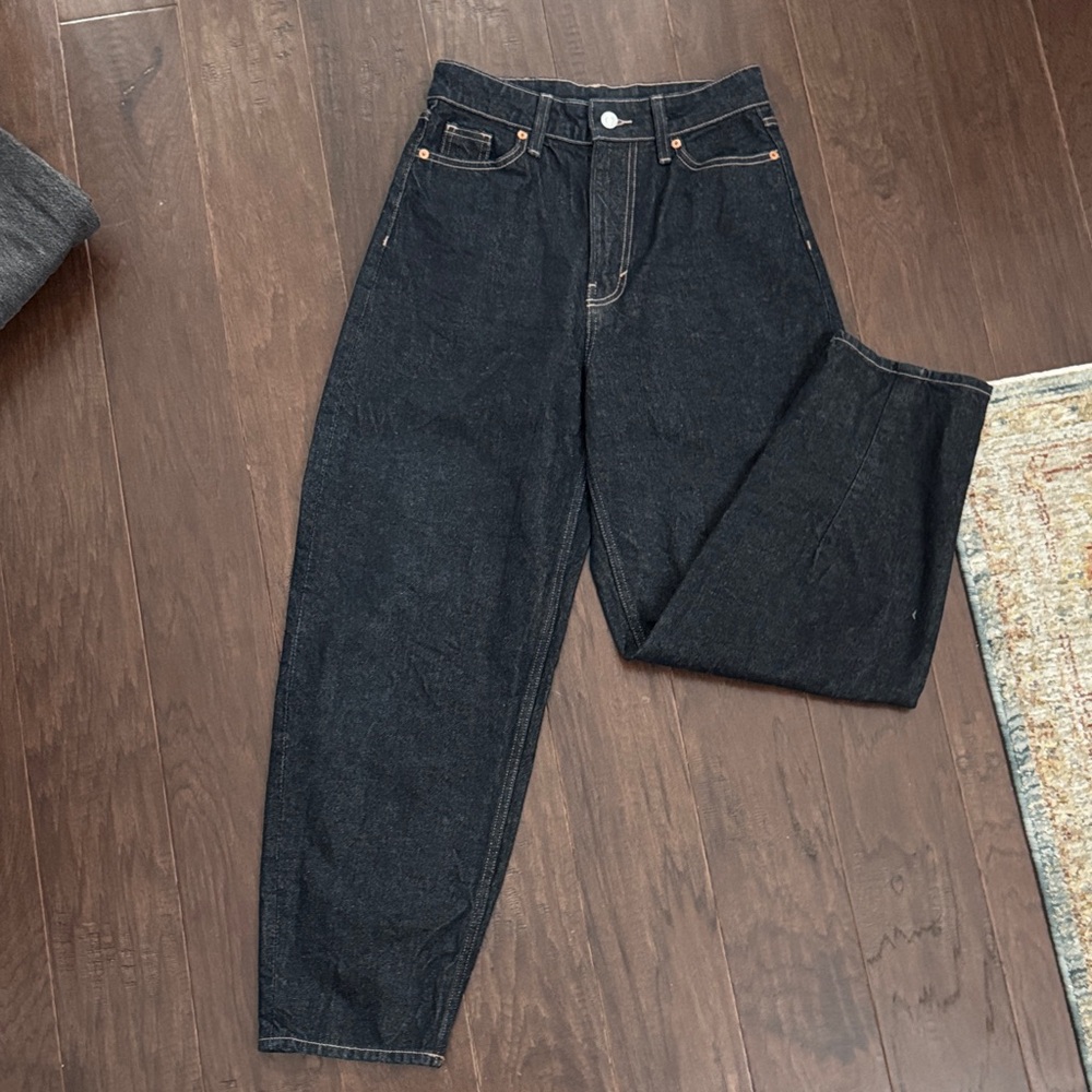 H&M Dark Wash barrel jeans
